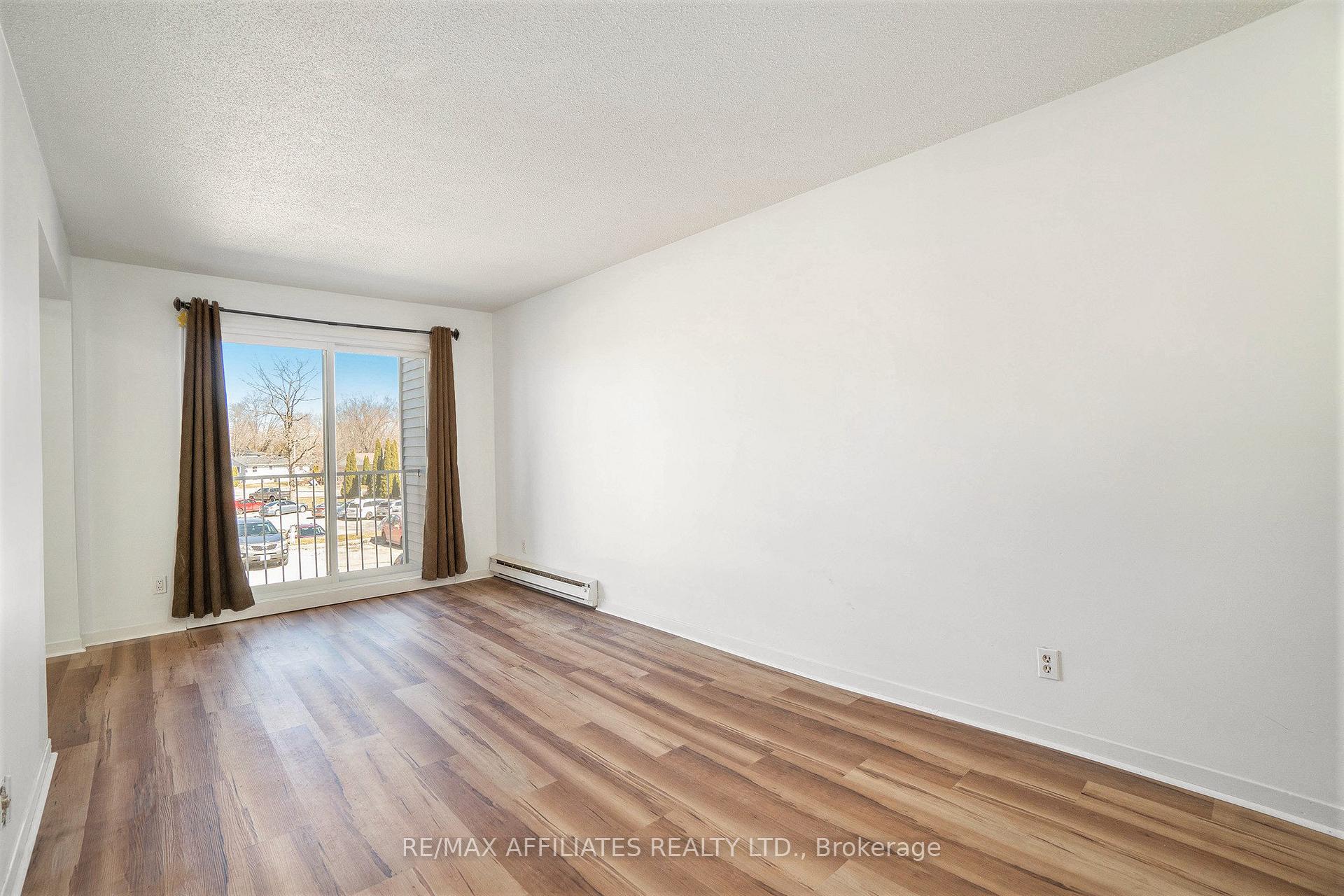 Photo 22 of Unit 208, 26 Pearl Street, Smiths Falls — HOMEH