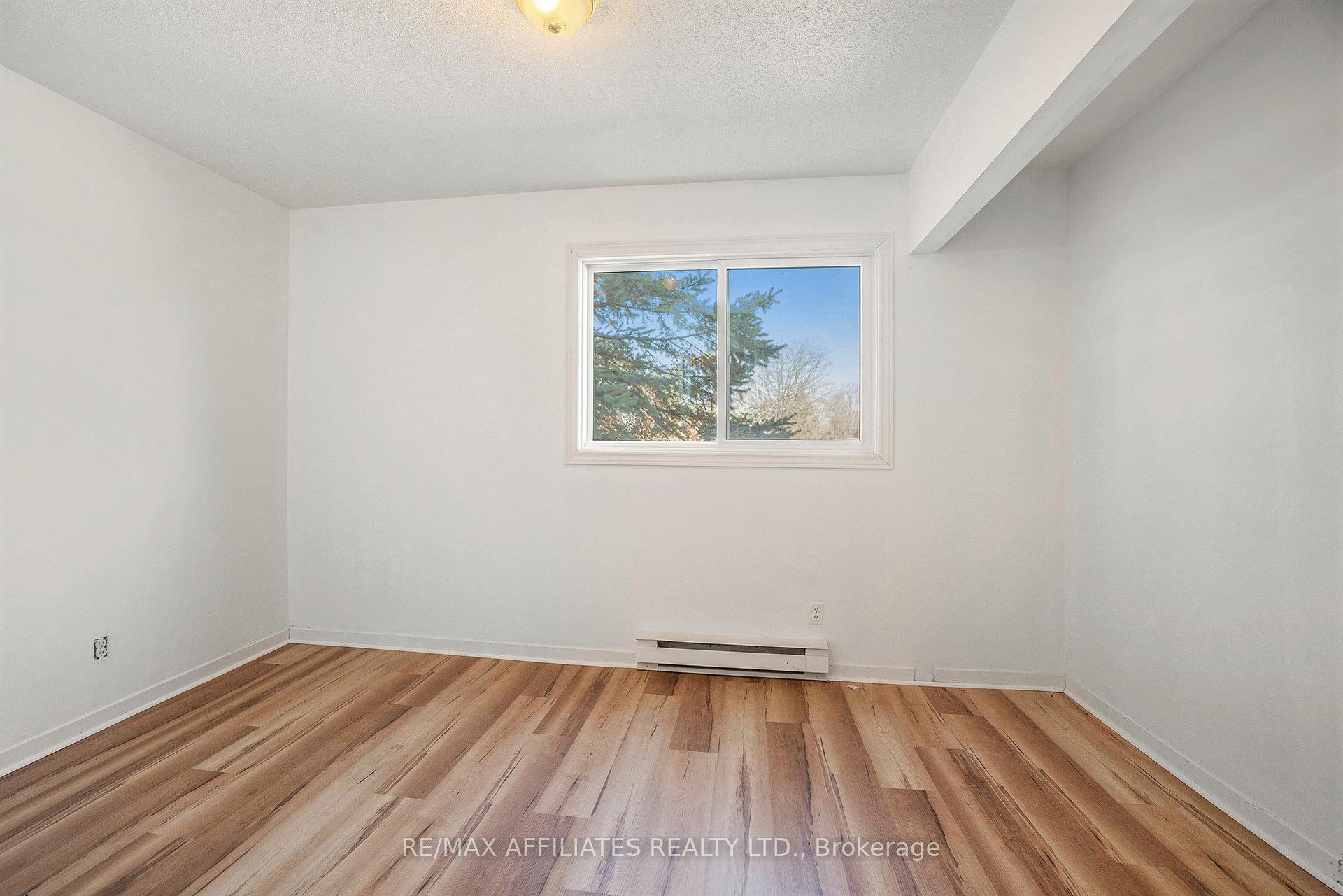 Photo 12 of Unit 208, 26 Pearl Street, Smiths Falls — HOMEH