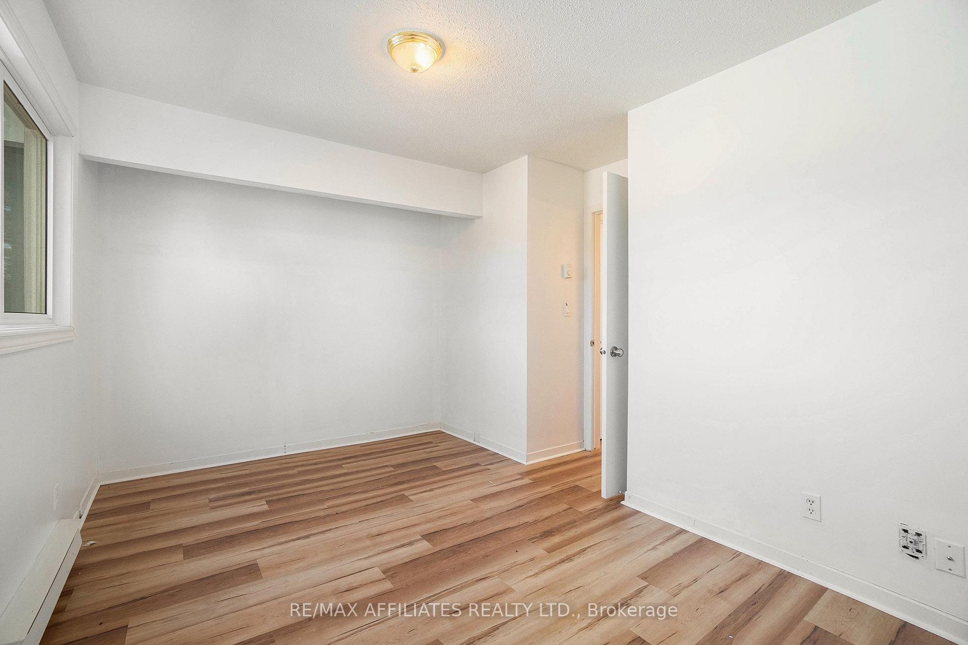 Photo 13 of Unit 208, 26 Pearl Street, Smiths Falls — HOMEH