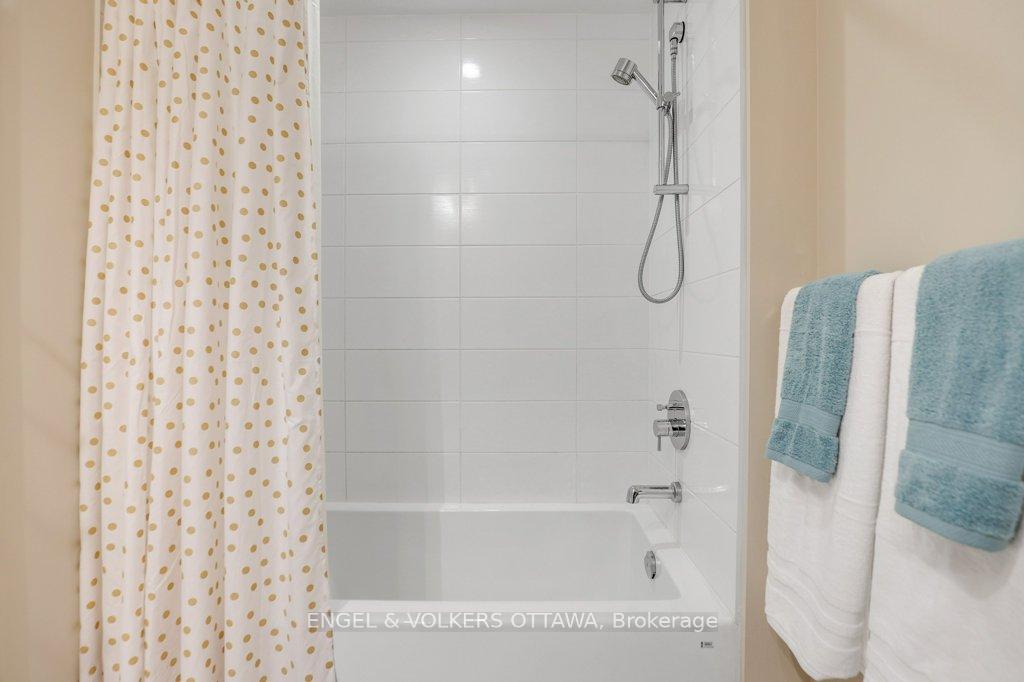 Photo 9 of Unit 423, 360 Patricia Avenue, Ottawa, Westboro South — HOMEH