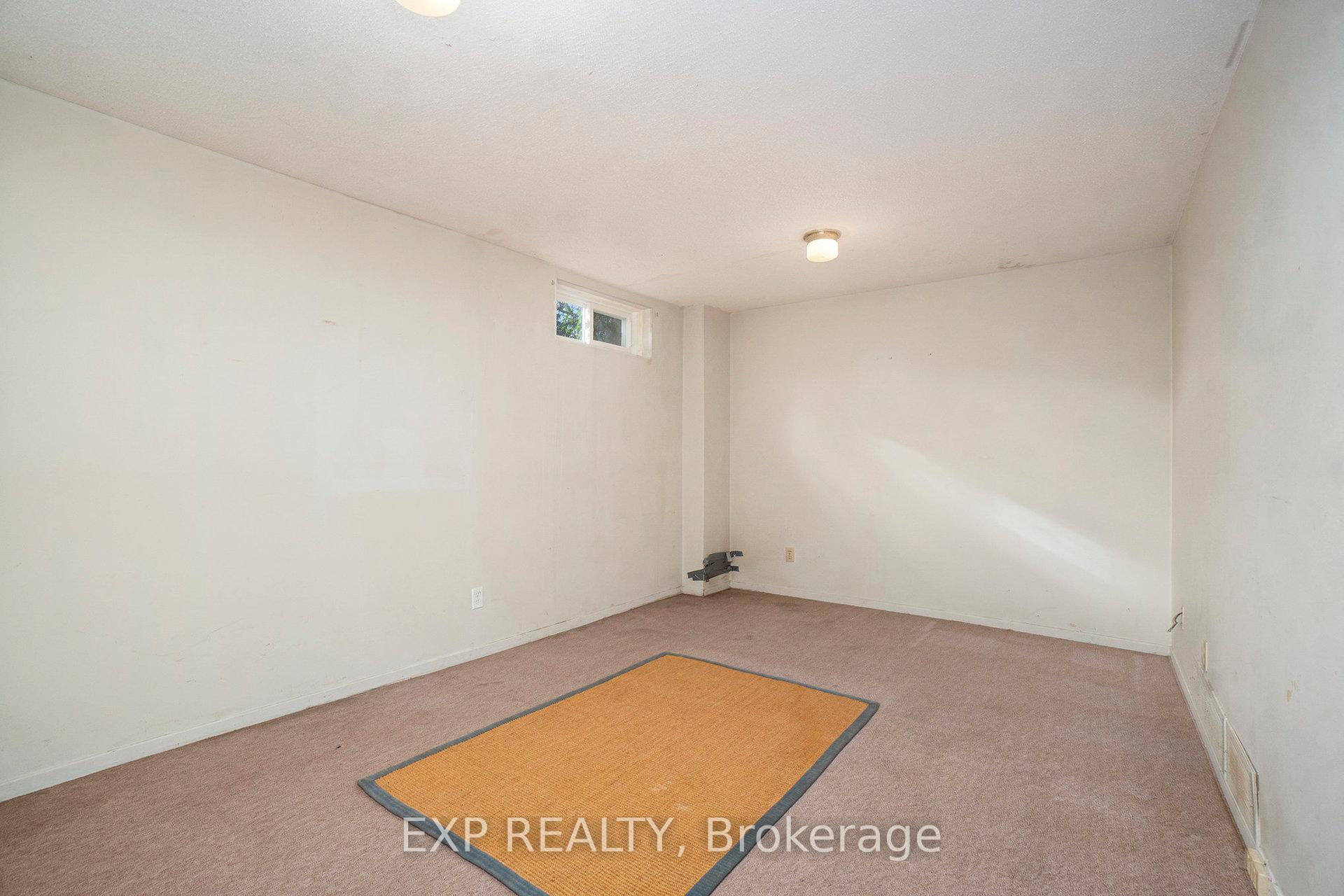 Photo 18 of Unit C, 1699C Lamoureux Drive, Ottawa, Queenswood Heights South — HOMEH