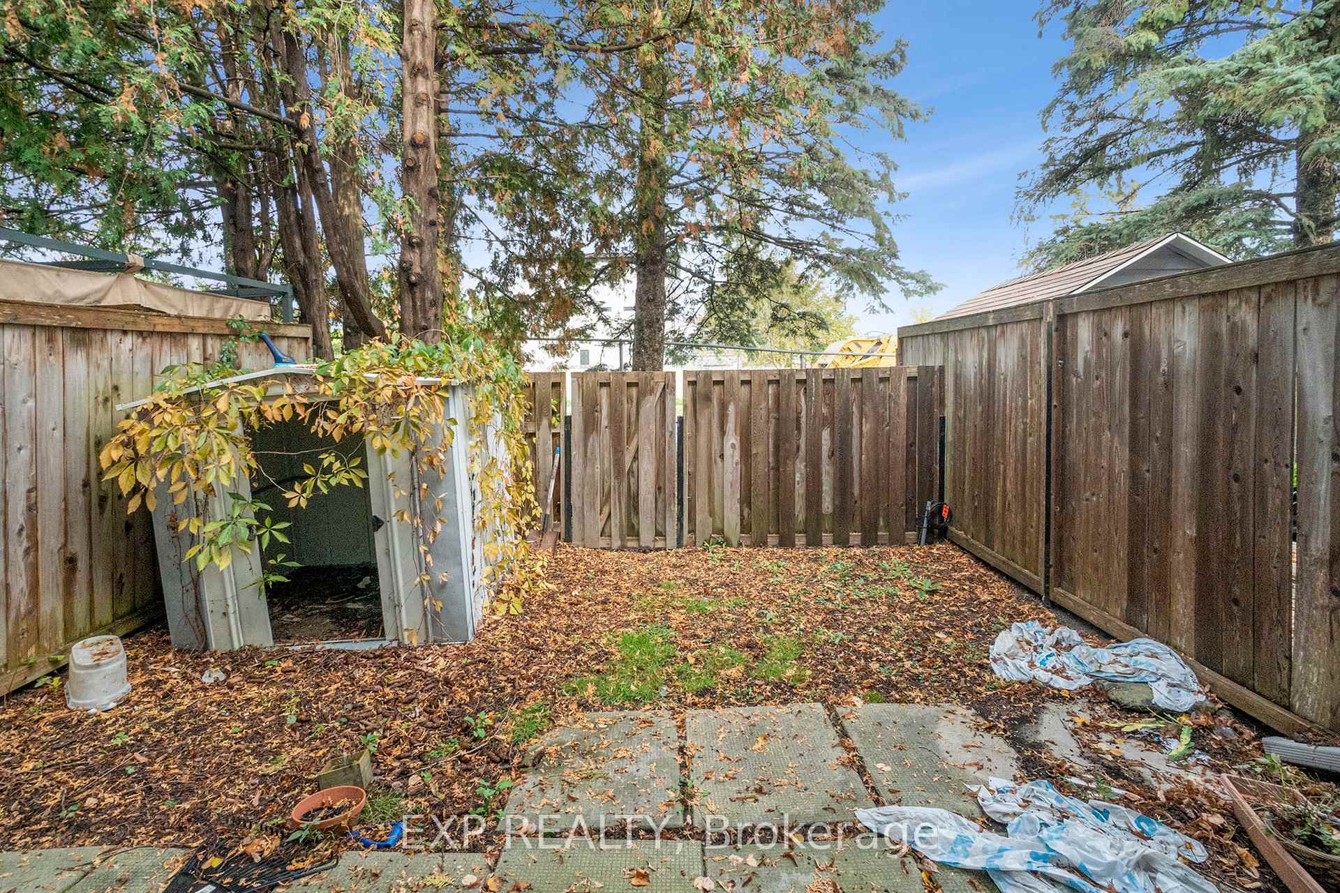 Photo 21 of Unit C, 1699C Lamoureux Drive, Ottawa, Queenswood Heights South — HOMEH