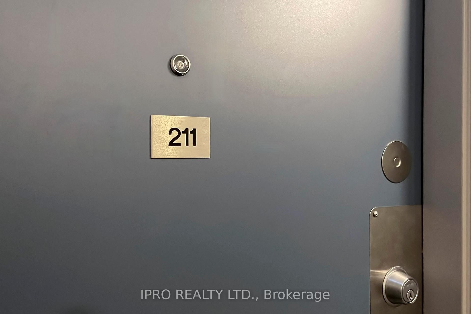 Photo 23 of Unit 211, 300 Coxwell Avenue, Toronto, Greenwood-Coxwell — HOMEH