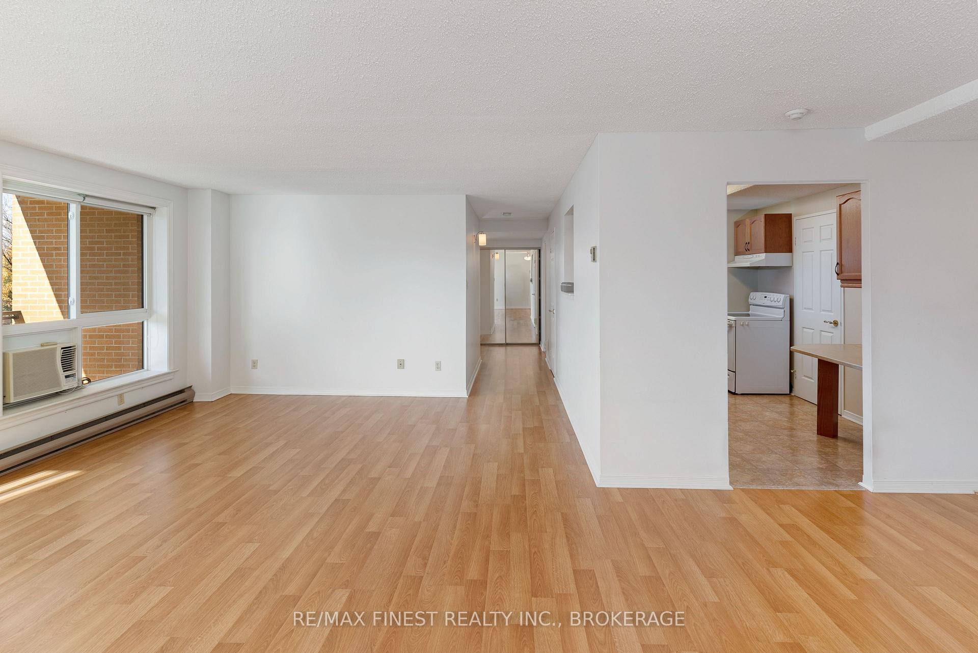 Photo 11 of Unit 304, 257 Bath Road, Kingston, West of Sir John A. Blvd — HOMEH