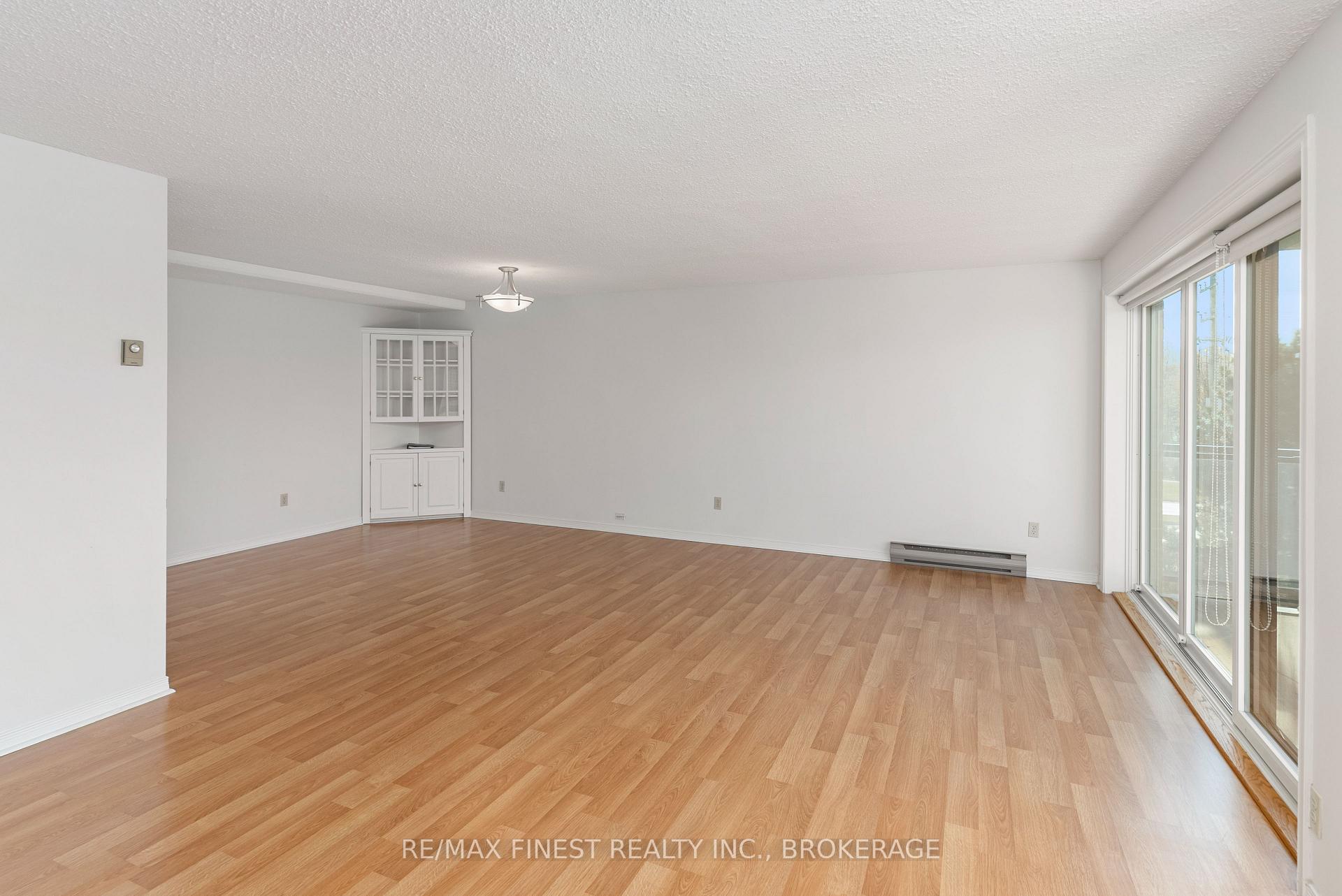 Photo 38 of Unit 304, 257 Bath Road, Kingston, West of Sir John A. Blvd — HOMEH