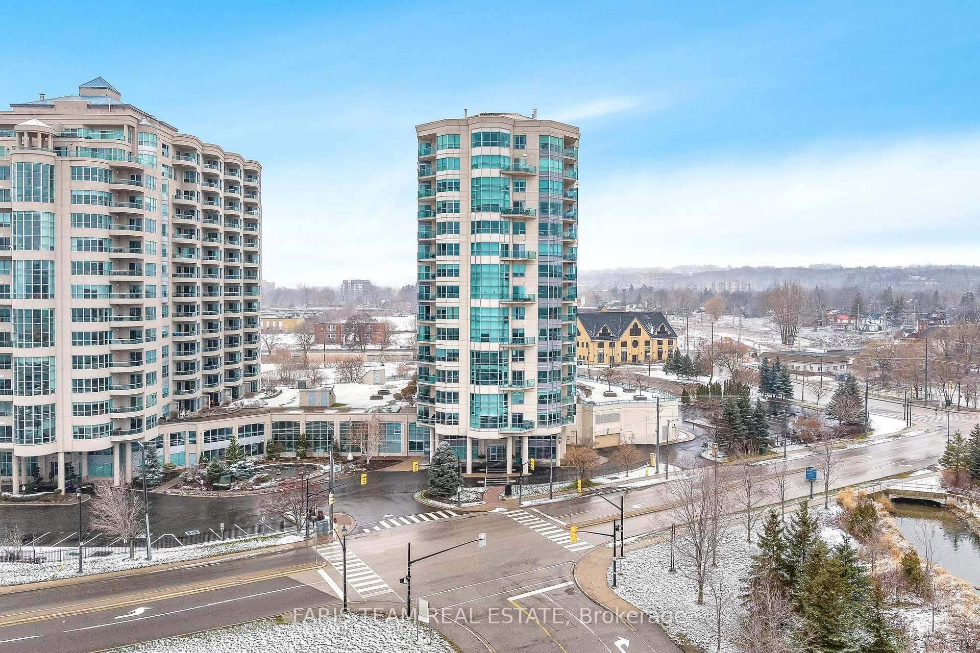Front of Unit 608, 6 Toronto Street