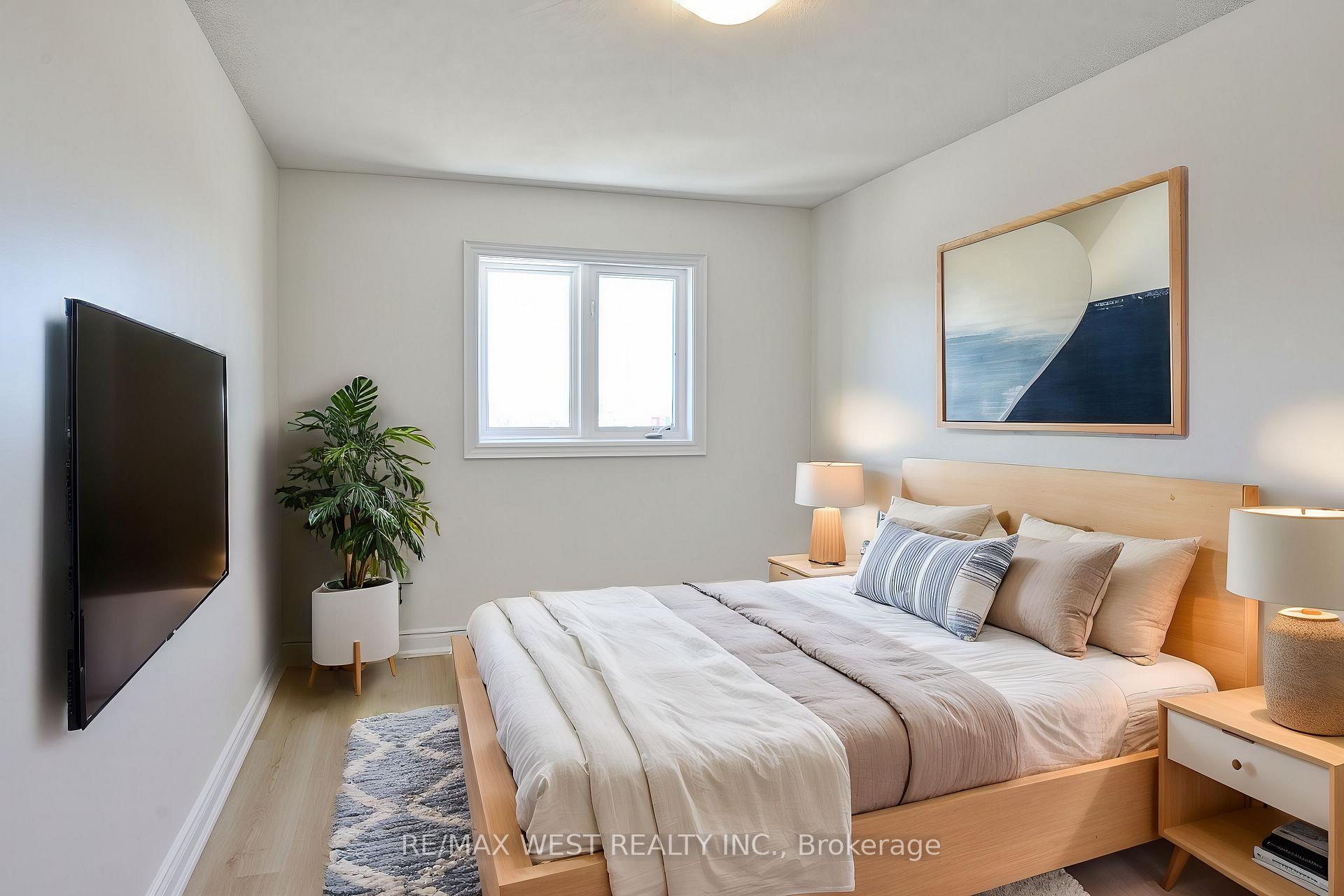 Photo 19 of Unit 3, 39 Madelaine Drive, Barrie, Painswick South — HOMEH