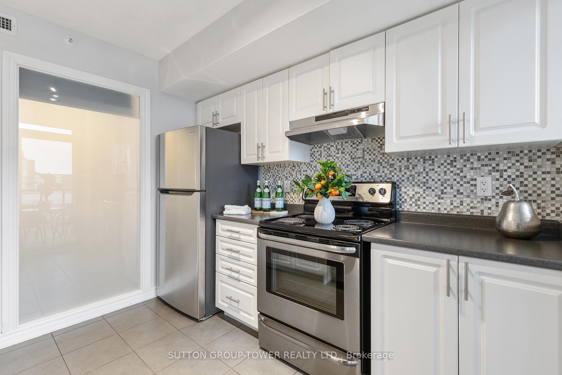 Photo 19 of Unit 711, 280 Donlands Avenue, Toronto, Danforth Village-East York — HOMEH