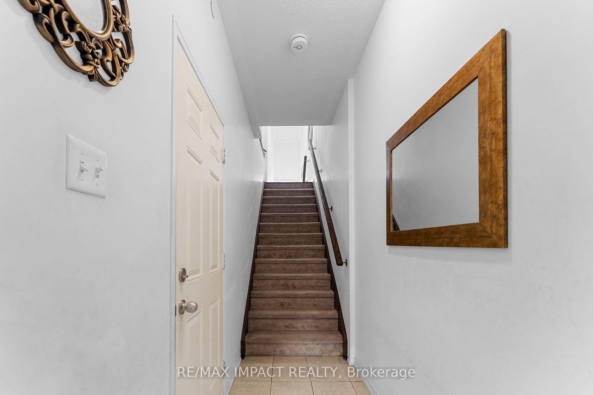 Photo 4 of Unit 175, 2552 Rosedrop Path N, Oshawa, Windfields — HOMEH