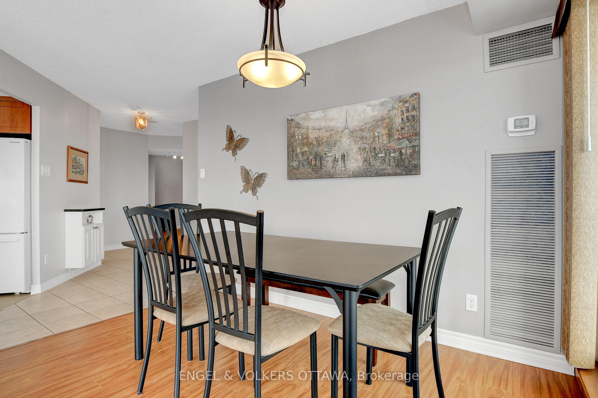 Photo 29 of Unit 2507, 545 St-Laurent Boulevard, Ottawa, Viscount Alexander Park — HOMEH
