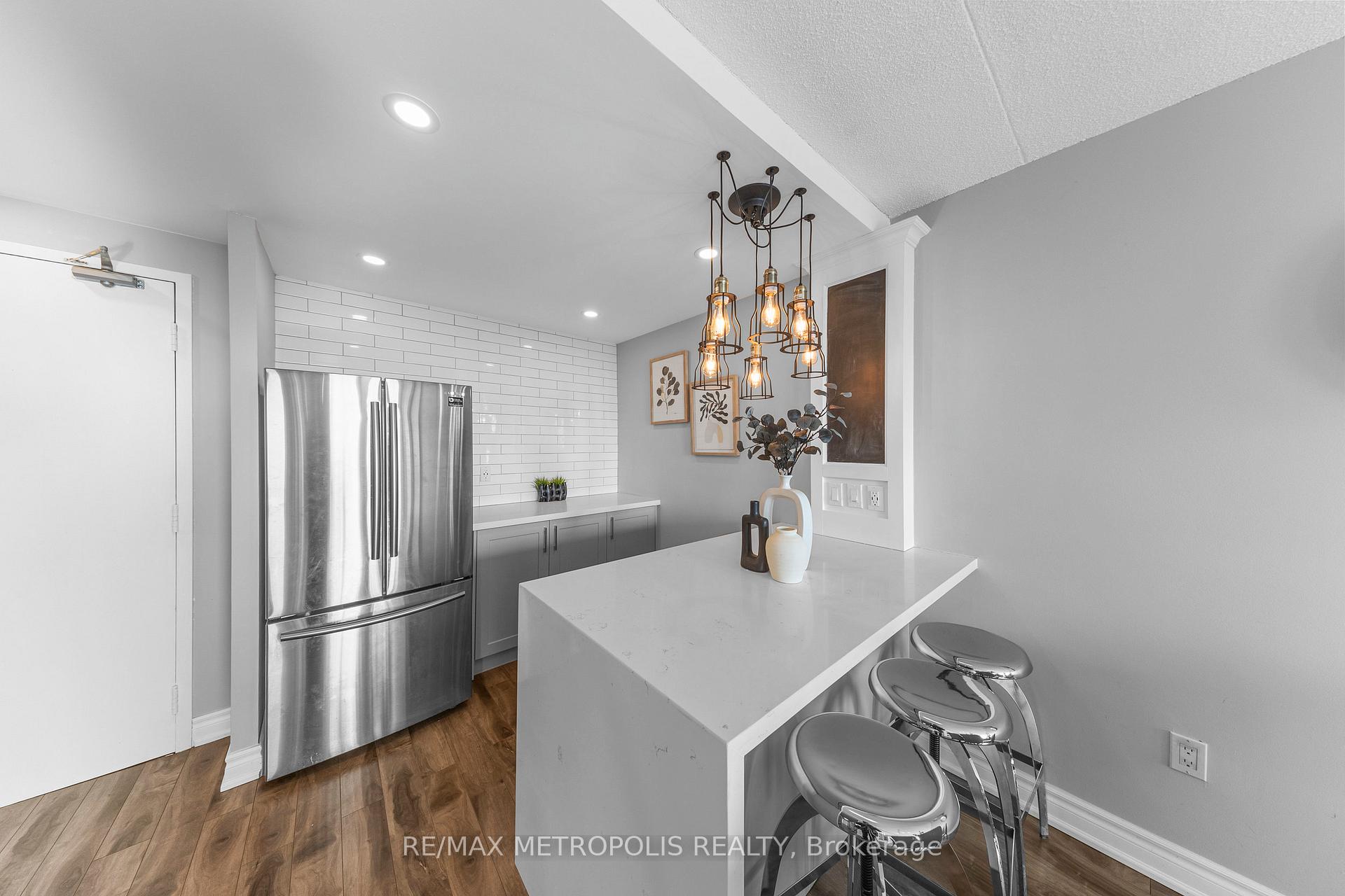 Photo 10 of Unit 507, 1530 Pickering Parkway, Pickering, Town Centre — HOMEH