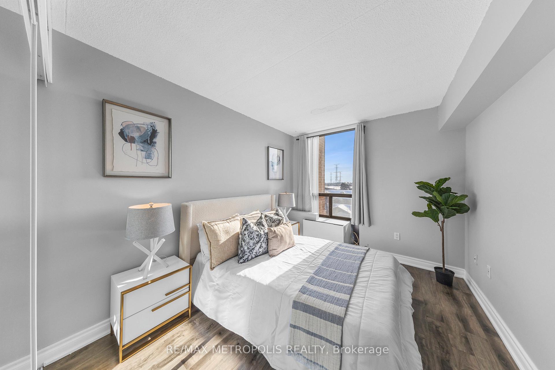 Photo 48 of Unit 507, 1530 Pickering Parkway, Pickering, Town Centre — HOMEH