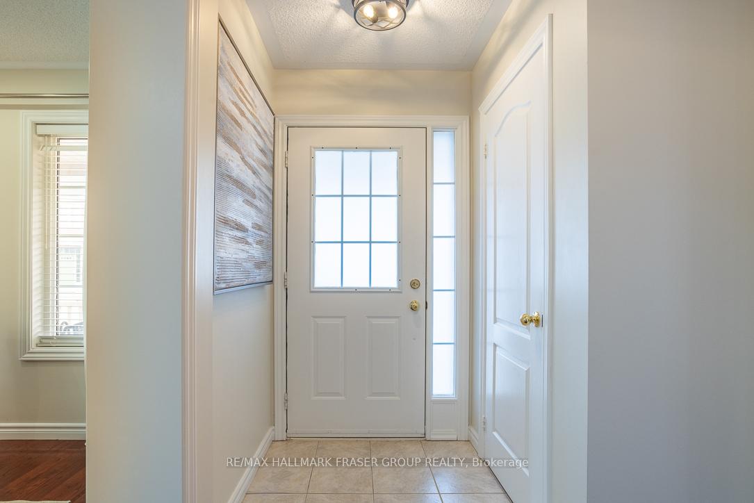 Photo 5 of 12 Kavanaugh Court, Ajax, Northwest Ajax — HOMEH