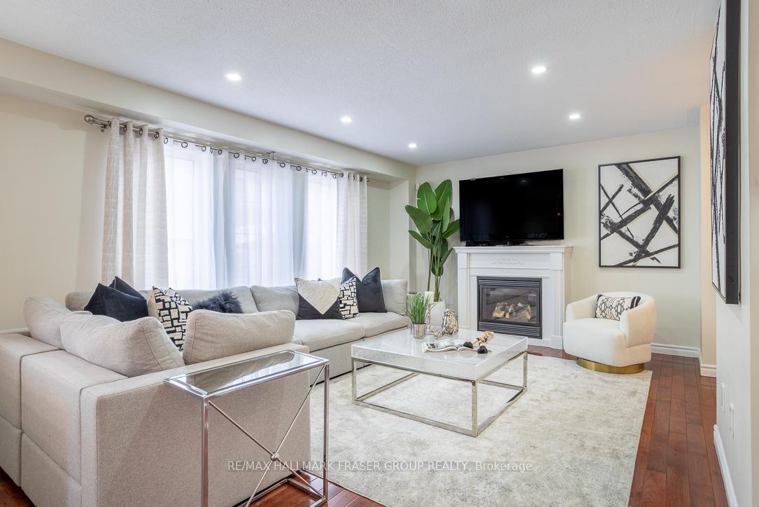 Photo 9 of 12 Kavanaugh Court, Ajax, Northwest Ajax — HOMEH