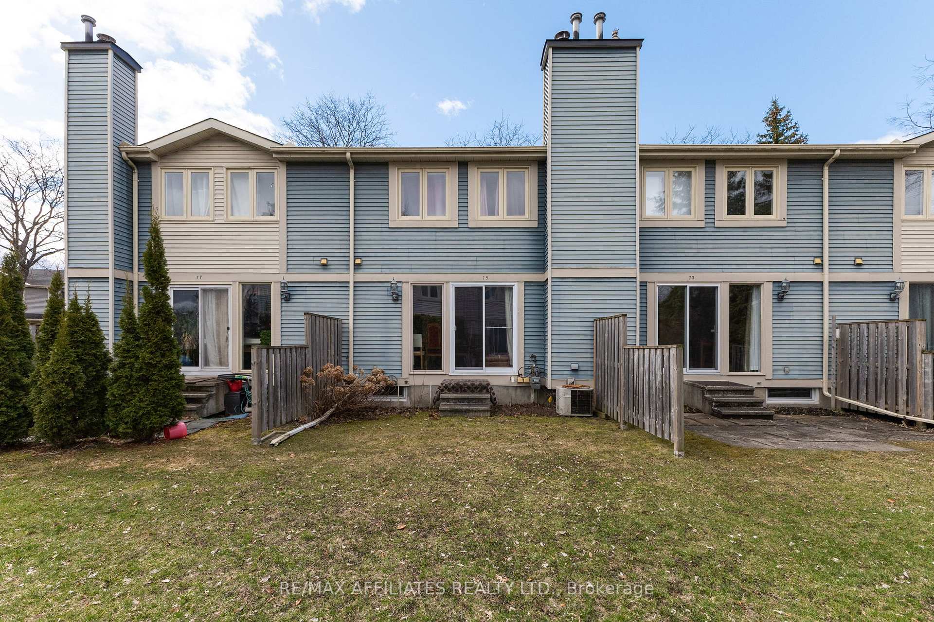 Photo 21 of 75 Saxton Private, Ottawa, Redwood Park — HOMEH