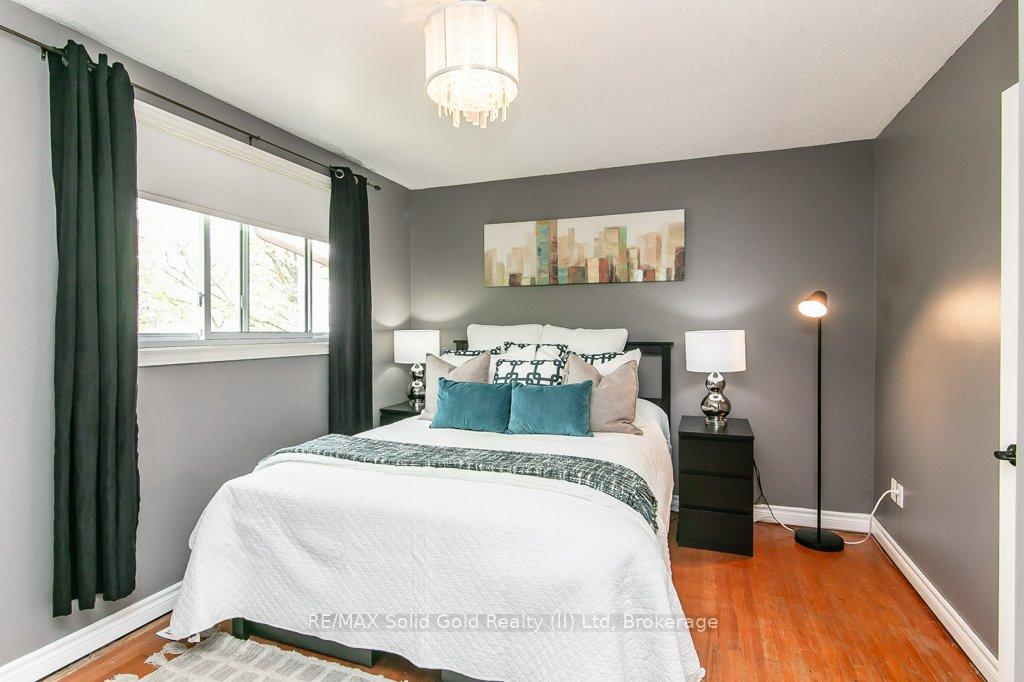 Photo 8 of 235 Fergus Avenue, Kitchener — HOMEH