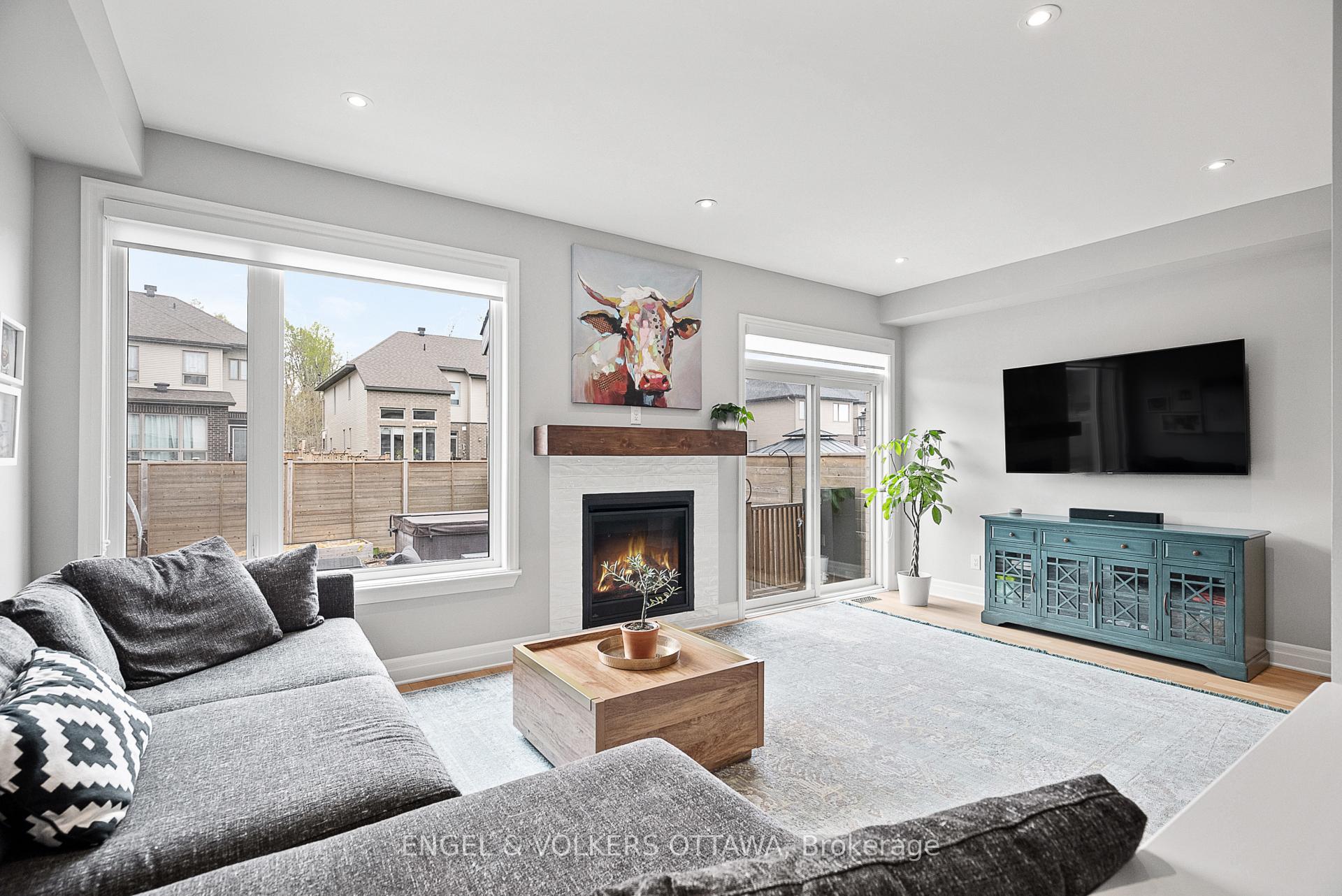 Photo 12 of 844 Quartet Avenue, Ottawa, Riverside South/Gloucester Glen — HOMEH