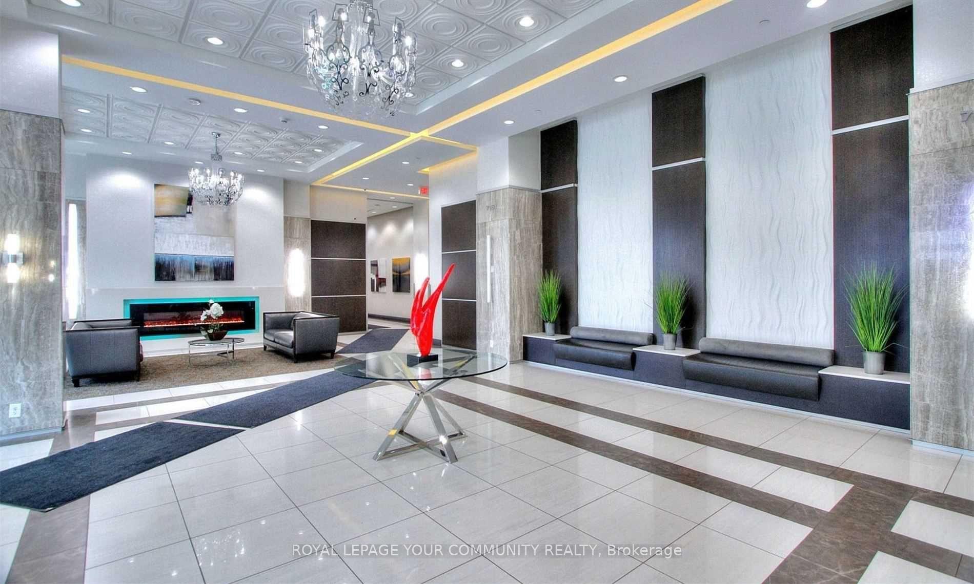 Photo 4 of Unit 2426, 7161 Yonge Street, Markham, Grandview — HOMEH