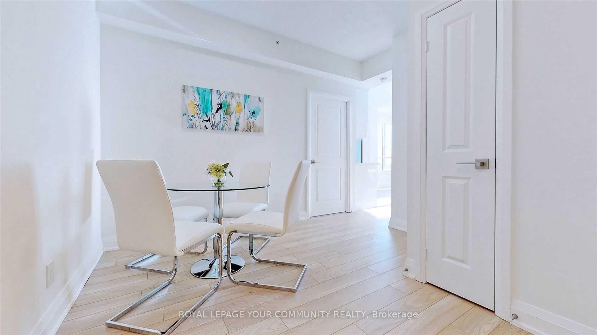 Photo 5 of Unit 2426, 7161 Yonge Street, Markham, Grandview — HOMEH