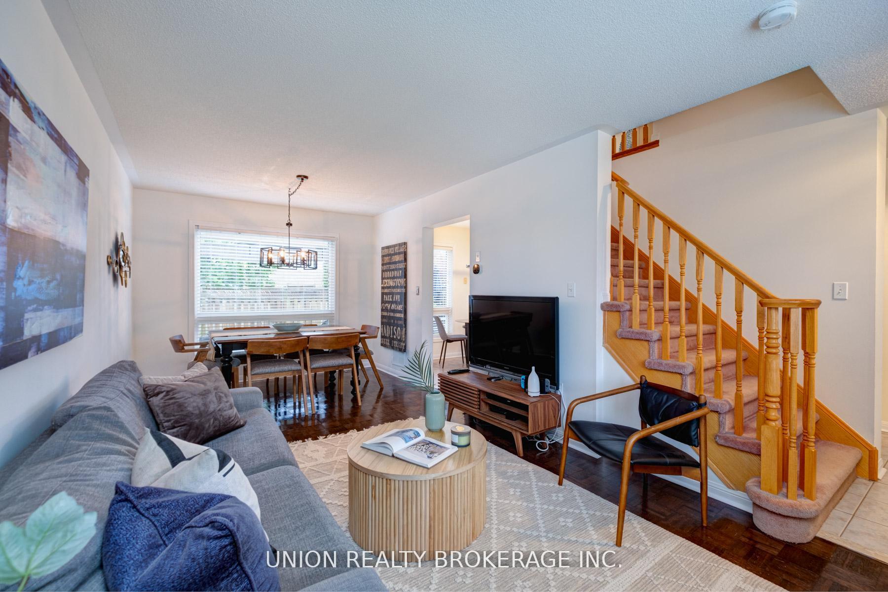 Photo 3 of 84 Worthington Avenue, Brampton, Fletcher's Meadow — HOMEH
