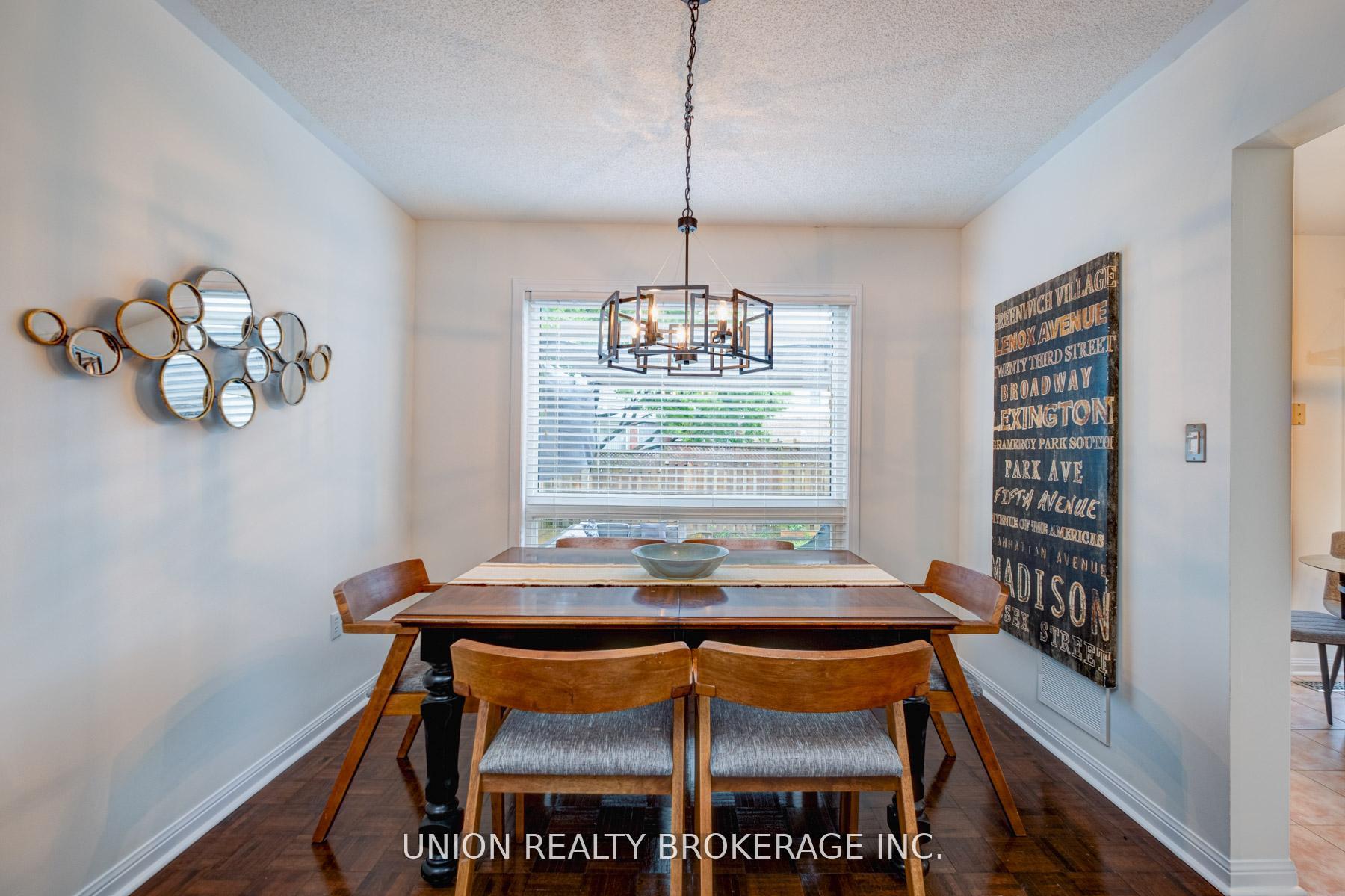 Photo 2 of 84 Worthington Avenue, Brampton, Fletcher's Meadow — HOMEH