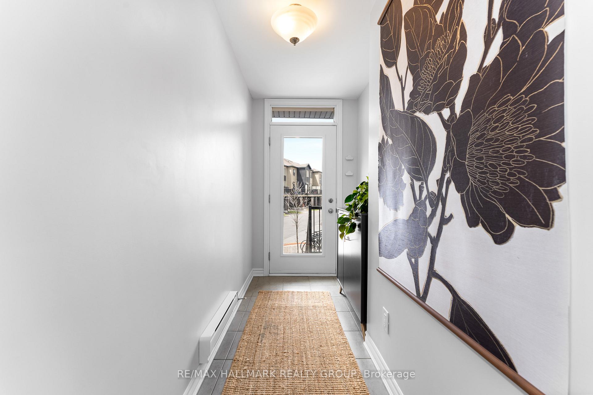 Photo 5 of 663 Makwa Private, Ottawa, CFB Rockcliffe and Area — HOMEH