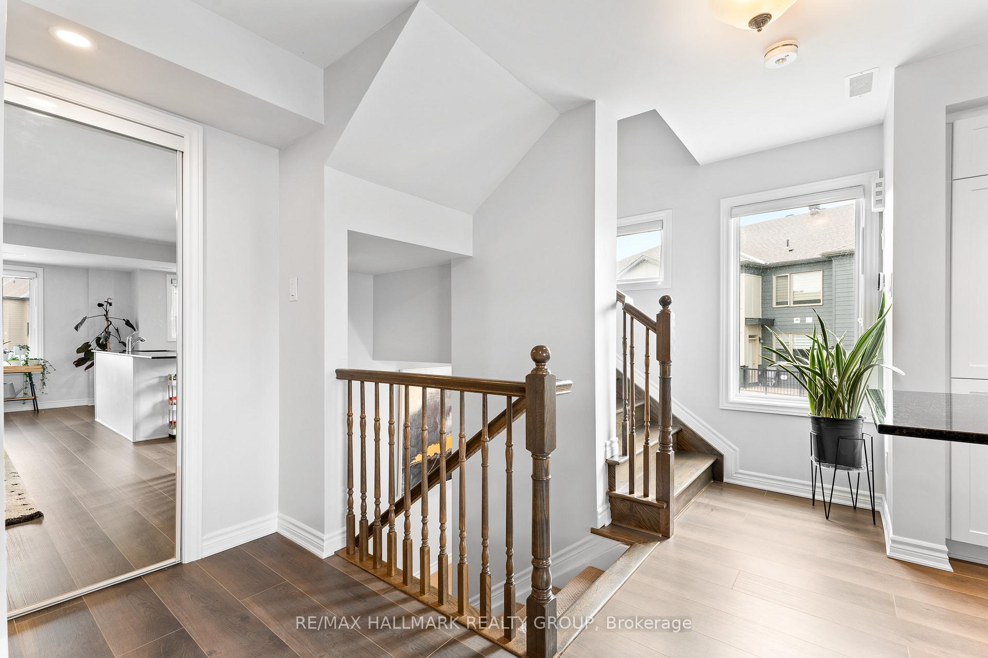 Photo 27 of 663 Makwa Private, Ottawa, CFB Rockcliffe and Area — HOMEH