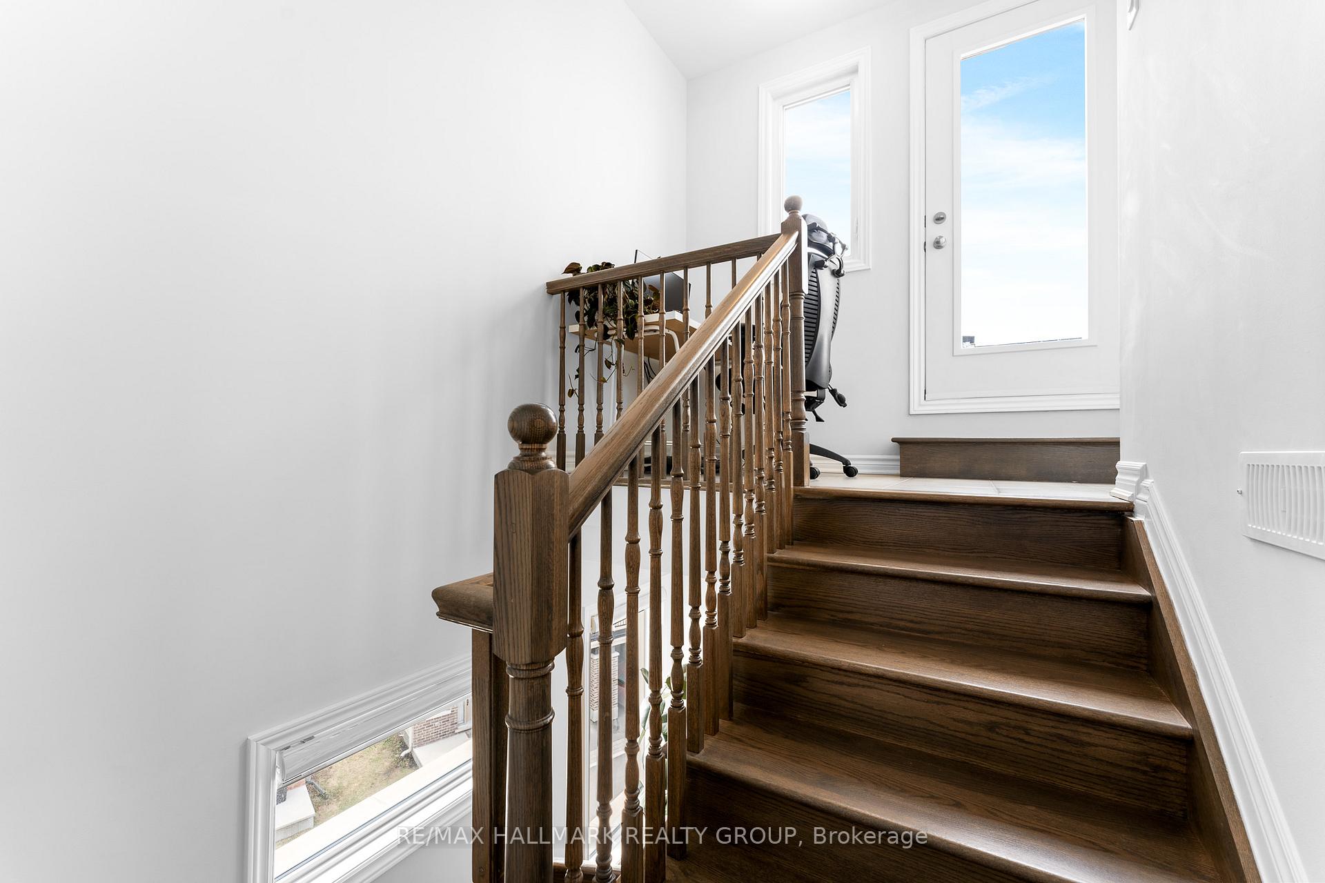 Photo 42 of 663 Makwa Private, Ottawa, CFB Rockcliffe and Area — HOMEH