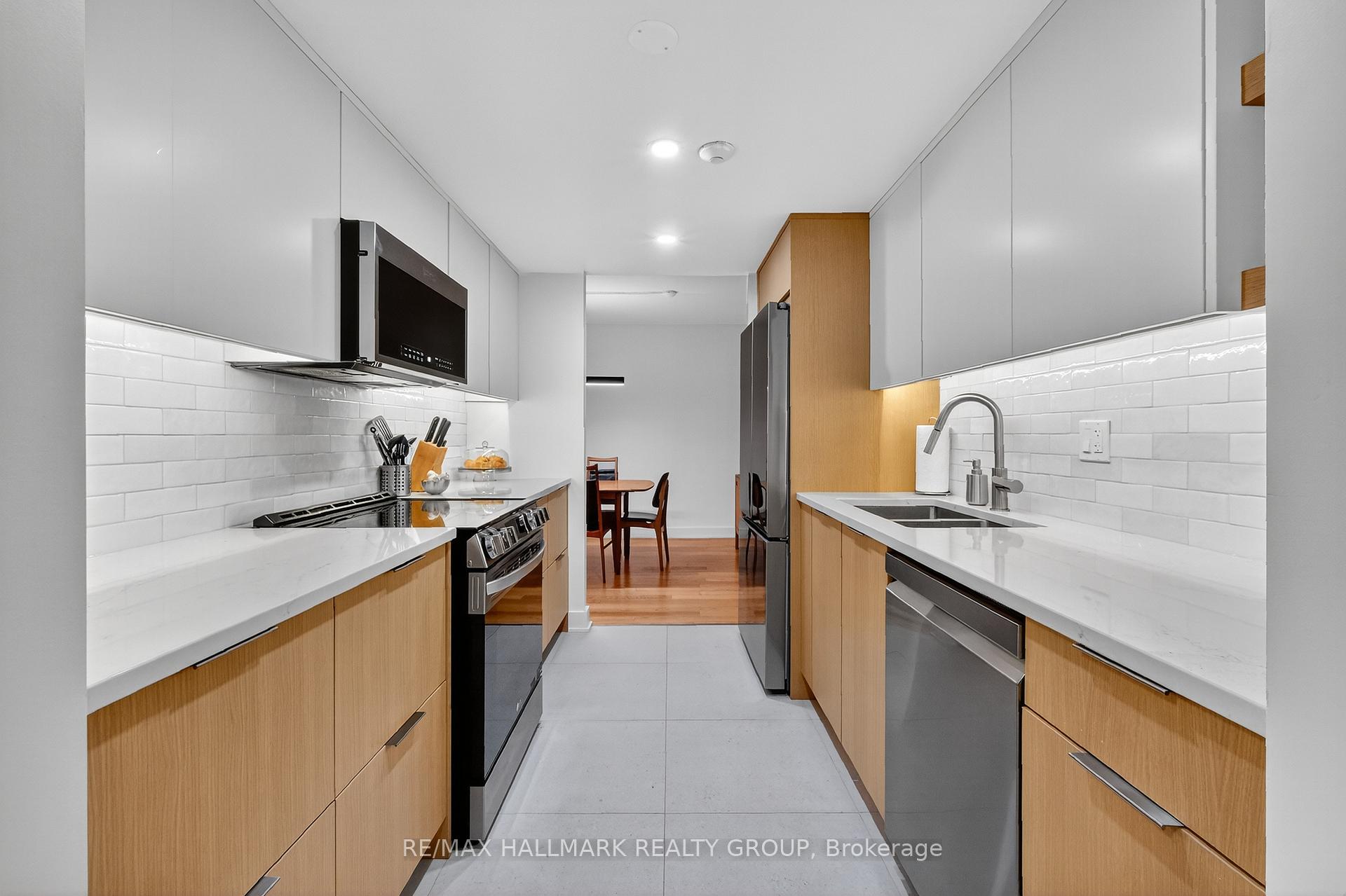 Photo 7 of Unit 202, 317 Metcalfe Street, Ottawa, Ottawa Centre — HOMEH