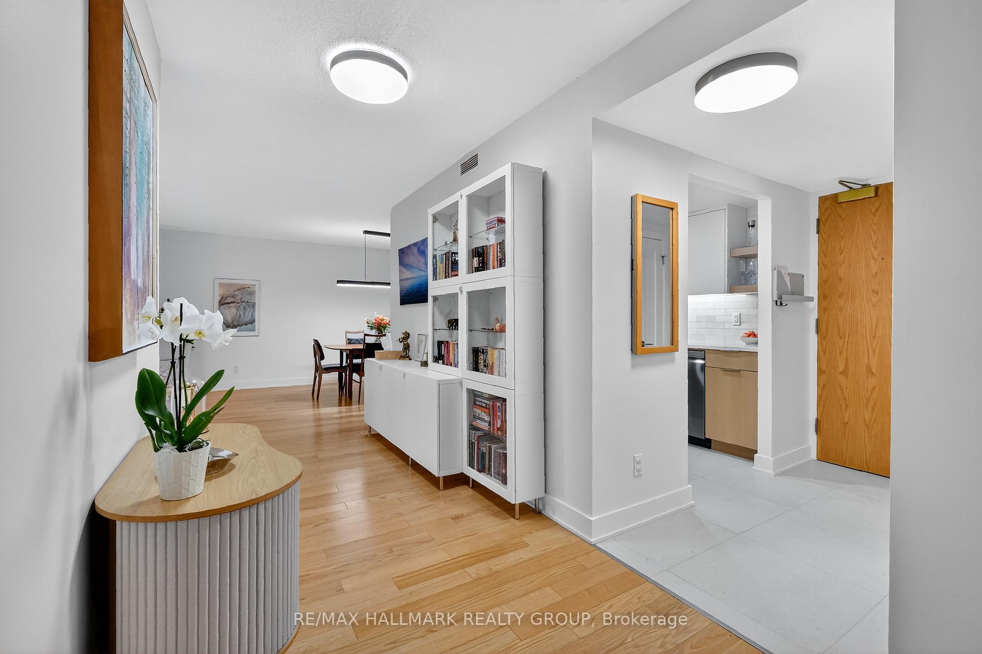Photo 10 of Unit 202, 317 Metcalfe Street, Ottawa, Ottawa Centre — HOMEH