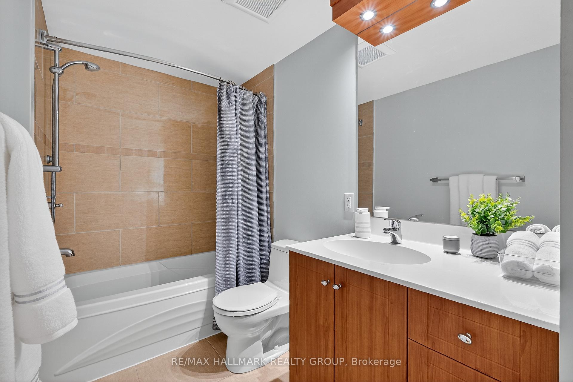 Photo 24 of Unit 202, 317 Metcalfe Street, Ottawa, Ottawa Centre — HOMEH