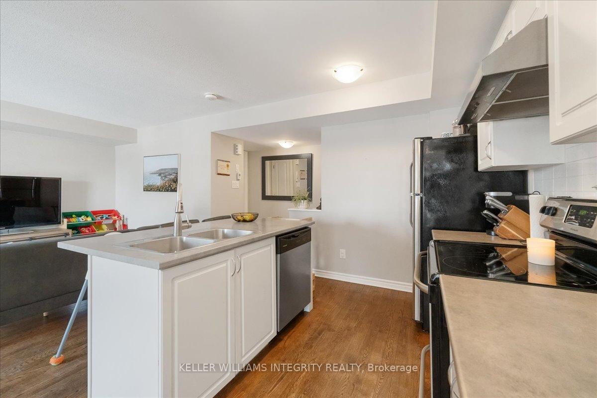 Photo 5 of Unit 21, 301 Des Tilleuls Private, Ottawa, Avalon West — HOMEH