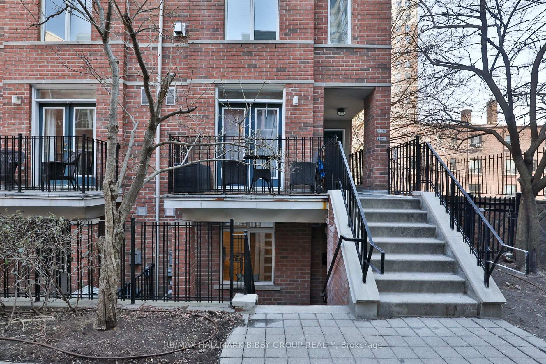 Front of Unit #149, 415 Jarvis Street