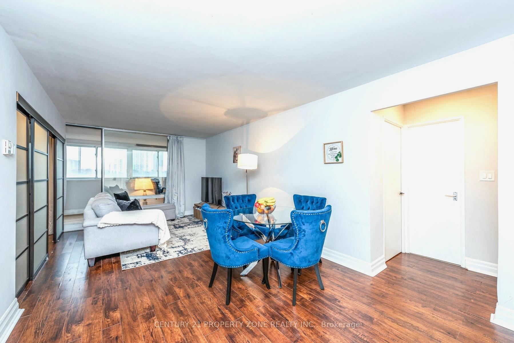 Photo 4 of Unit 602, 3 Massey Square E, Toronto, Crescent Town — HOMEH