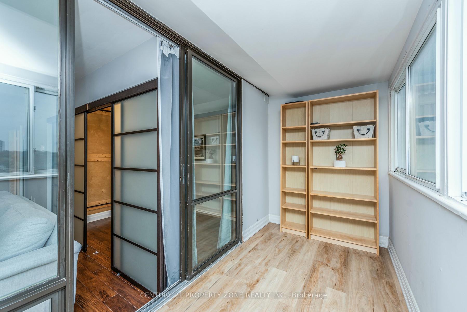Photo 12 of Unit 602, 3 Massey Square E, Toronto, Crescent Town — HOMEH