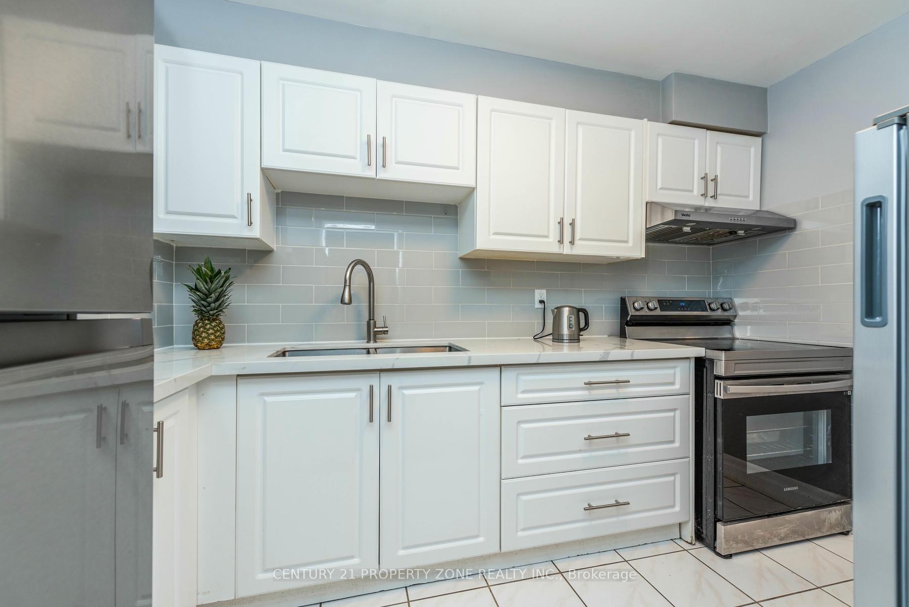 Photo 14 of Unit 602, 3 Massey Square E, Toronto, Crescent Town — HOMEH