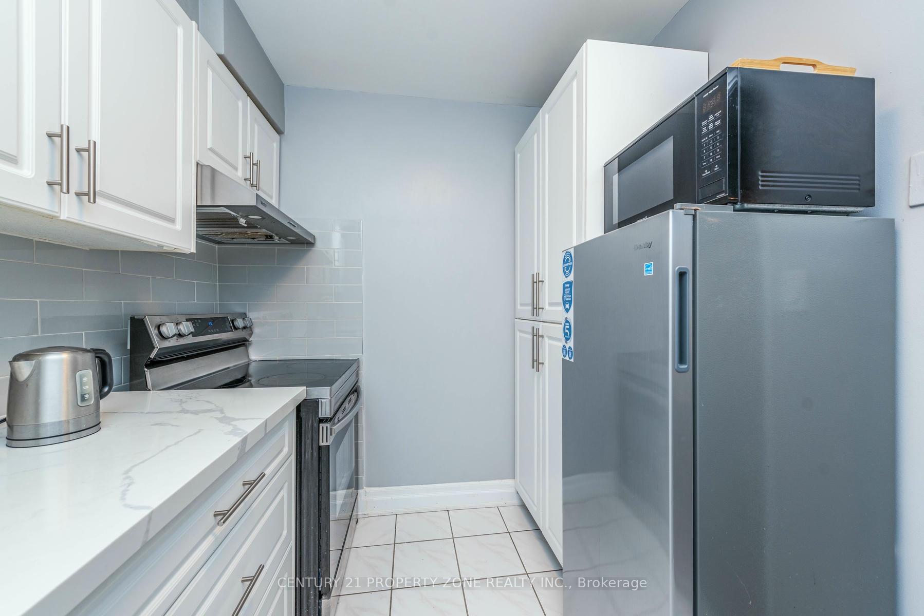 Photo 15 of Unit 602, 3 Massey Square E, Toronto, Crescent Town — HOMEH