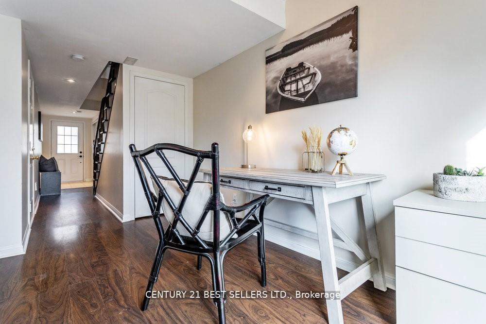 Photo 2 of Unit 37, 470 Beach Boulevard, Hamilton, Hamilton Beach — HOMEH