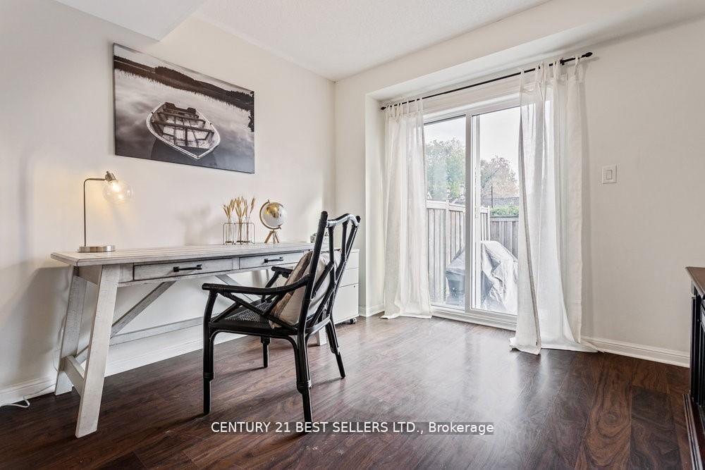 Photo 3 of Unit 37, 470 Beach Boulevard, Hamilton, Hamilton Beach — HOMEH