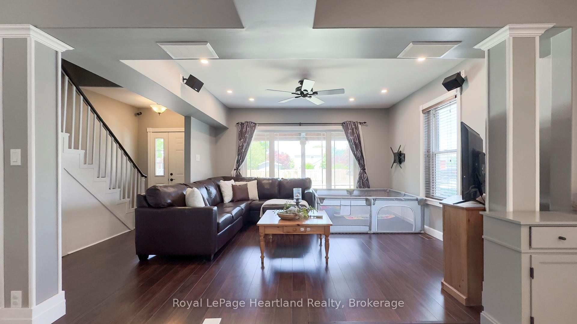 Photo 10 of 148 Britannia Road E, Goderich, Goderich (Town) — HOMEH
