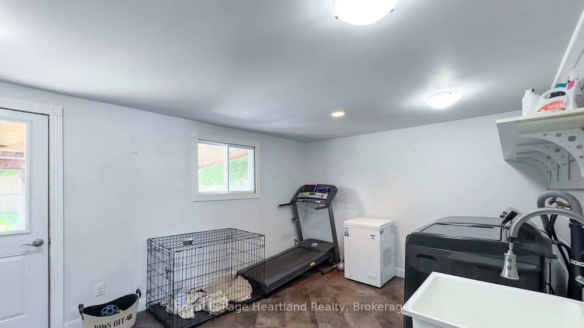 Photo 22 of 148 Britannia Road E, Goderich, Goderich (Town) — HOMEH