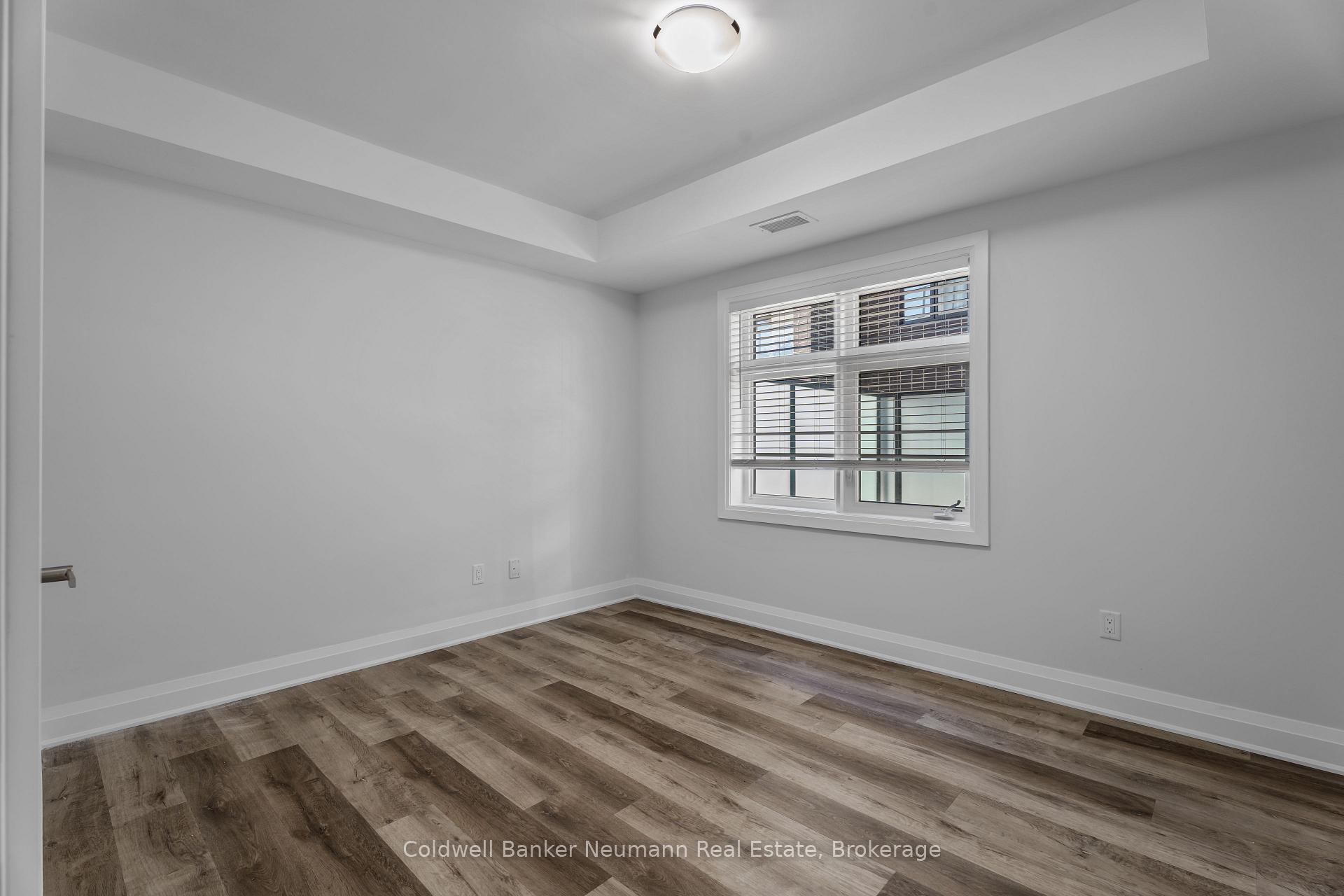 Photo 6 of Unit 103, 247 Grey Silo Road, Waterloo — HOMEH