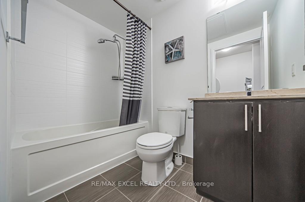 Photo 46 of Unit 2401, 7171 Yonge Street, Markham, Thornhill — HOMEH