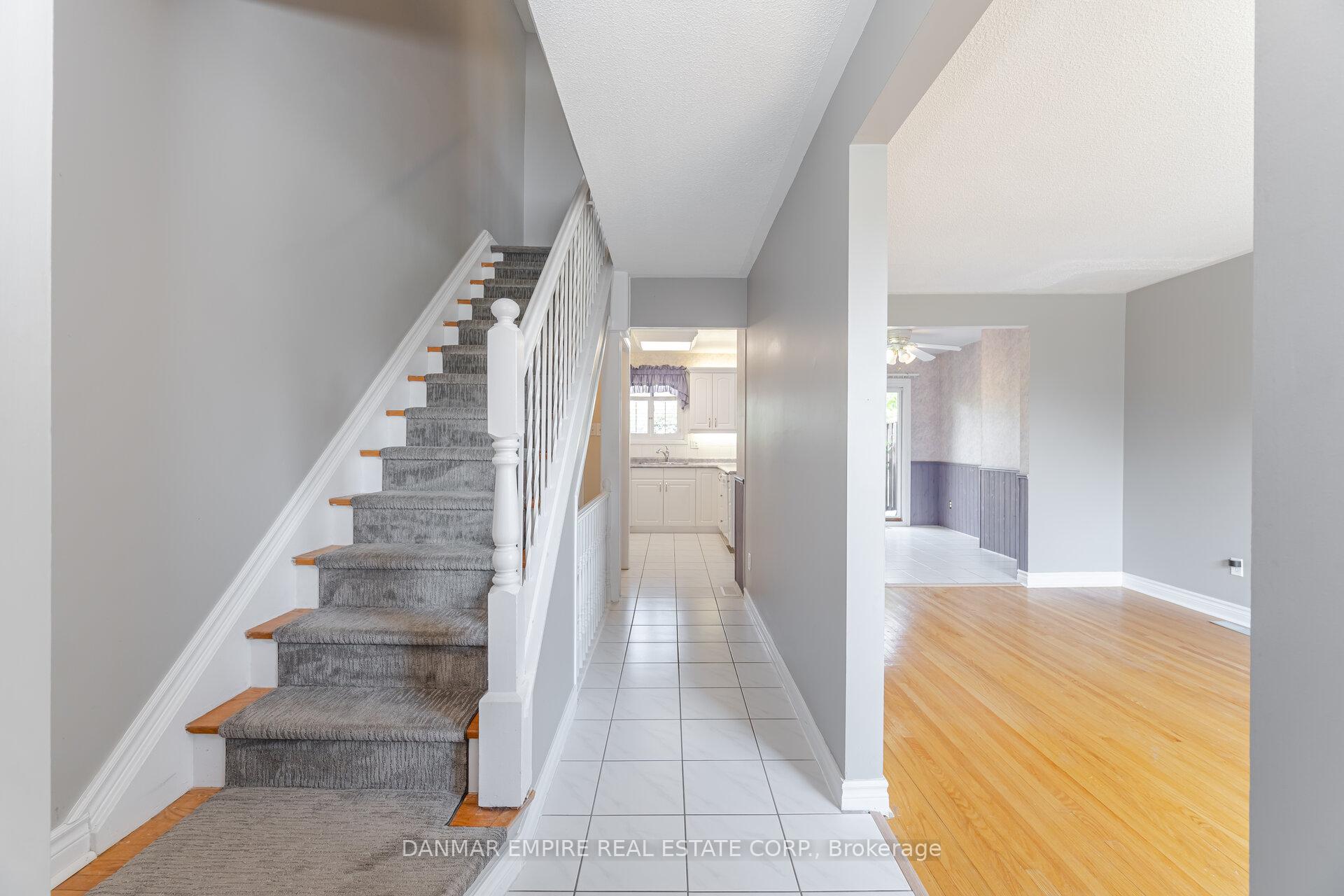 Photo 20 of Unit 32, 20 Mountainview Road S, Halton Hills, Georgetown — HOMEH