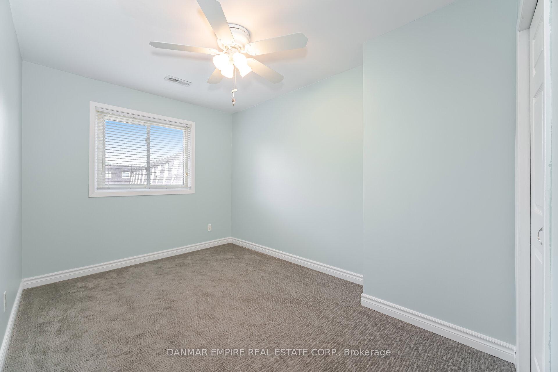 Photo 13 of Unit 32, 20 Mountainview Road S, Halton Hills, Georgetown — HOMEH