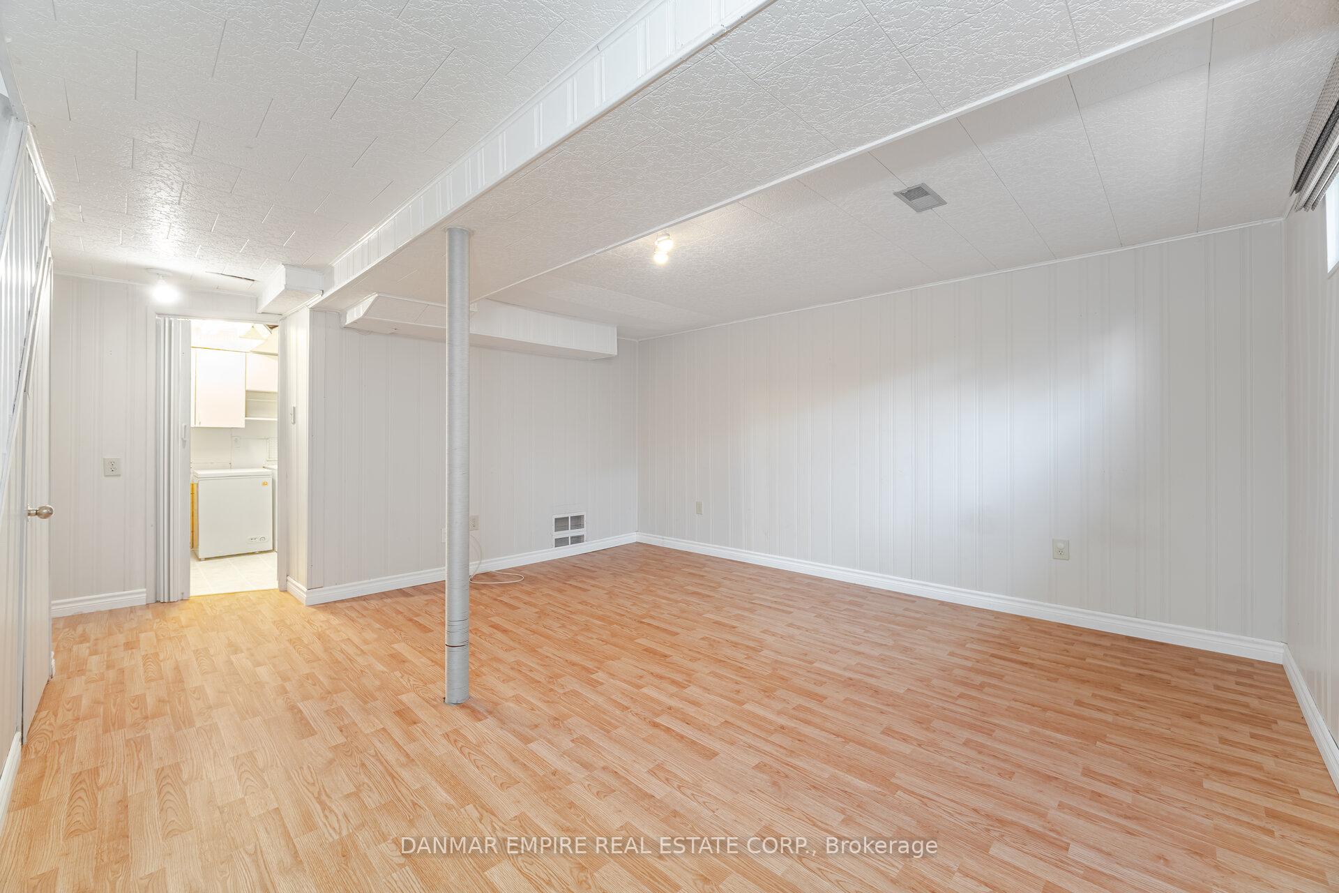 Photo 18 of Unit 32, 20 Mountainview Road S, Halton Hills, Georgetown — HOMEH