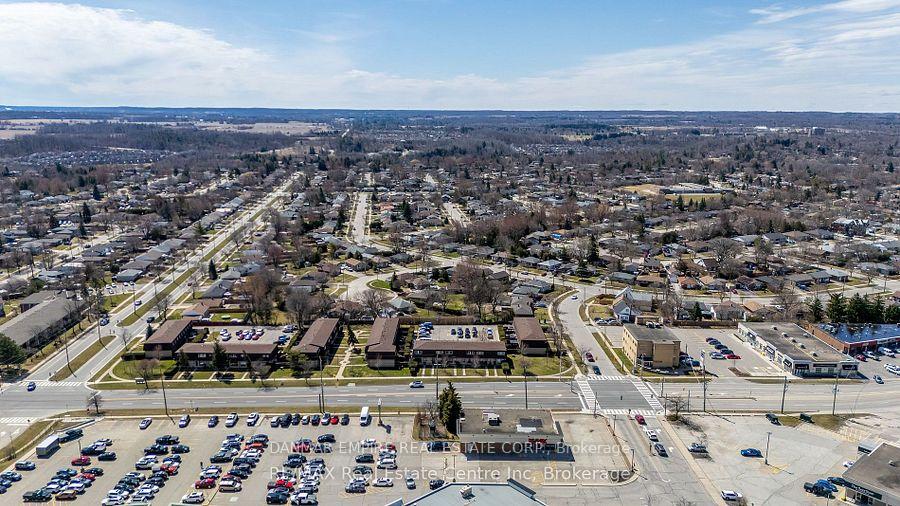 Photo 39 of Unit 32, 20 Mountainview Road S, Halton Hills, Georgetown — HOMEH