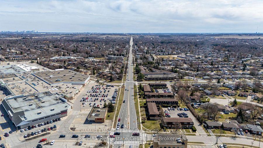 Photo 27 of Unit 32, 20 Mountainview Road S, Halton Hills, Georgetown — HOMEH