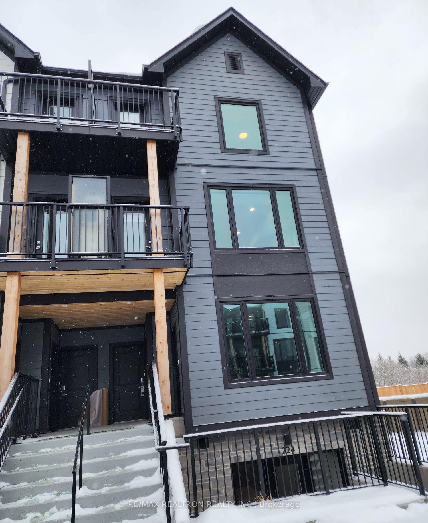 Front of Unit 222, 708 Woolwich Street