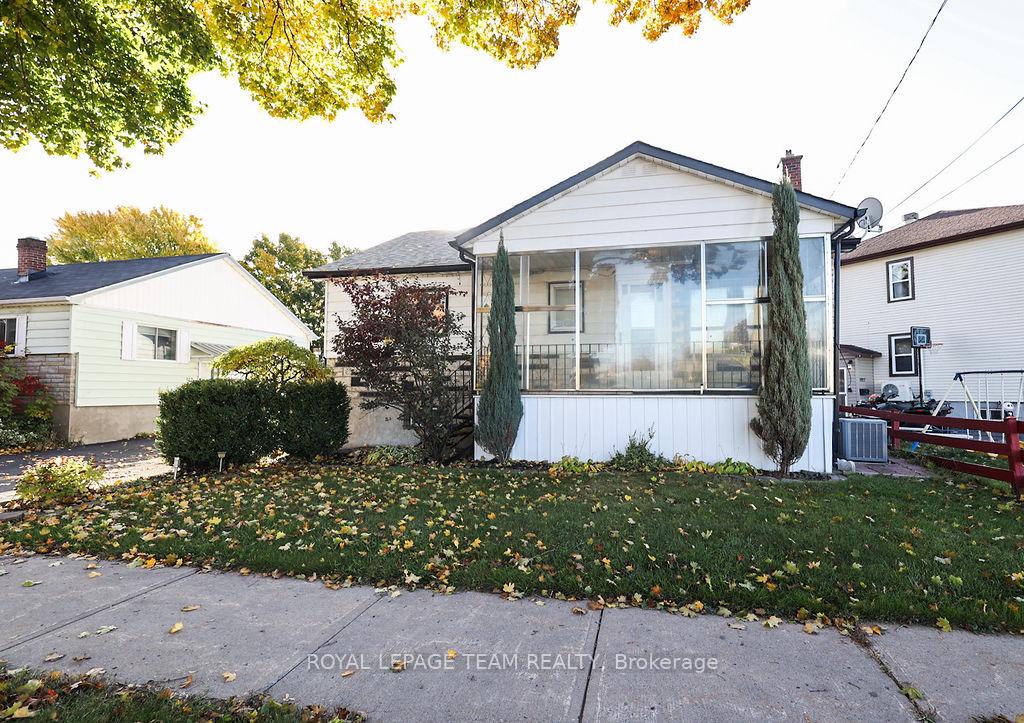 Photo 1 of 476 Bousquet Avenue, Cornwall — HOMEH